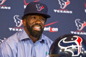 Is Ed Reed's hip OK to play?