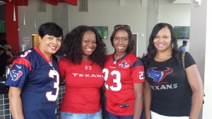 Dorcey Kuti (and female fans) at "Game Day Girls Way" Texans Watch Party 