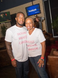 Kareem Jackson and his mother, two-time breast cancer survivor (Photo by Micahl Wyckoff)