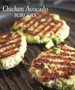 Chicken Avocado Burger Recipe | Photo: Yummly